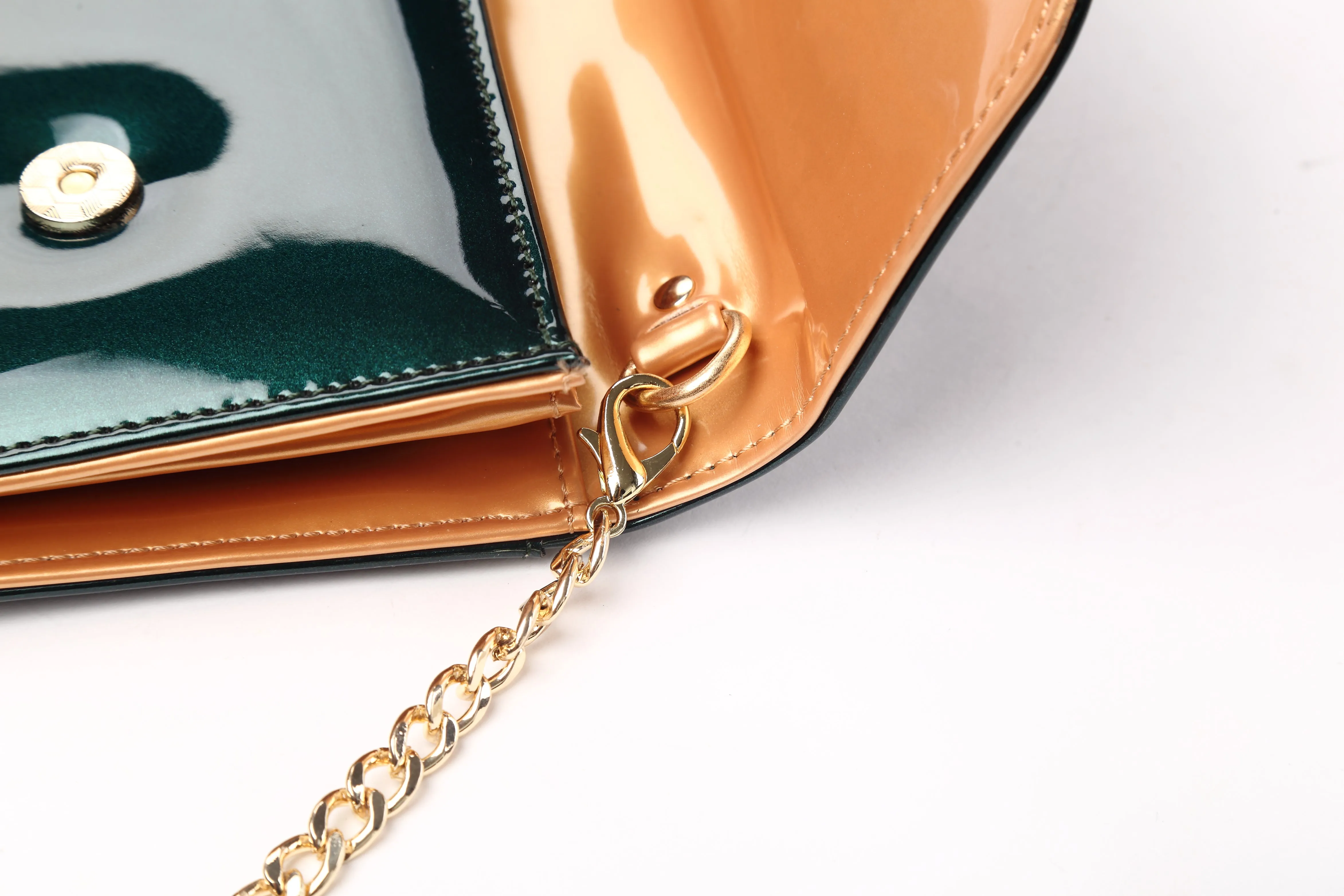 Brangio Sleek Chain Crossbody Clutch