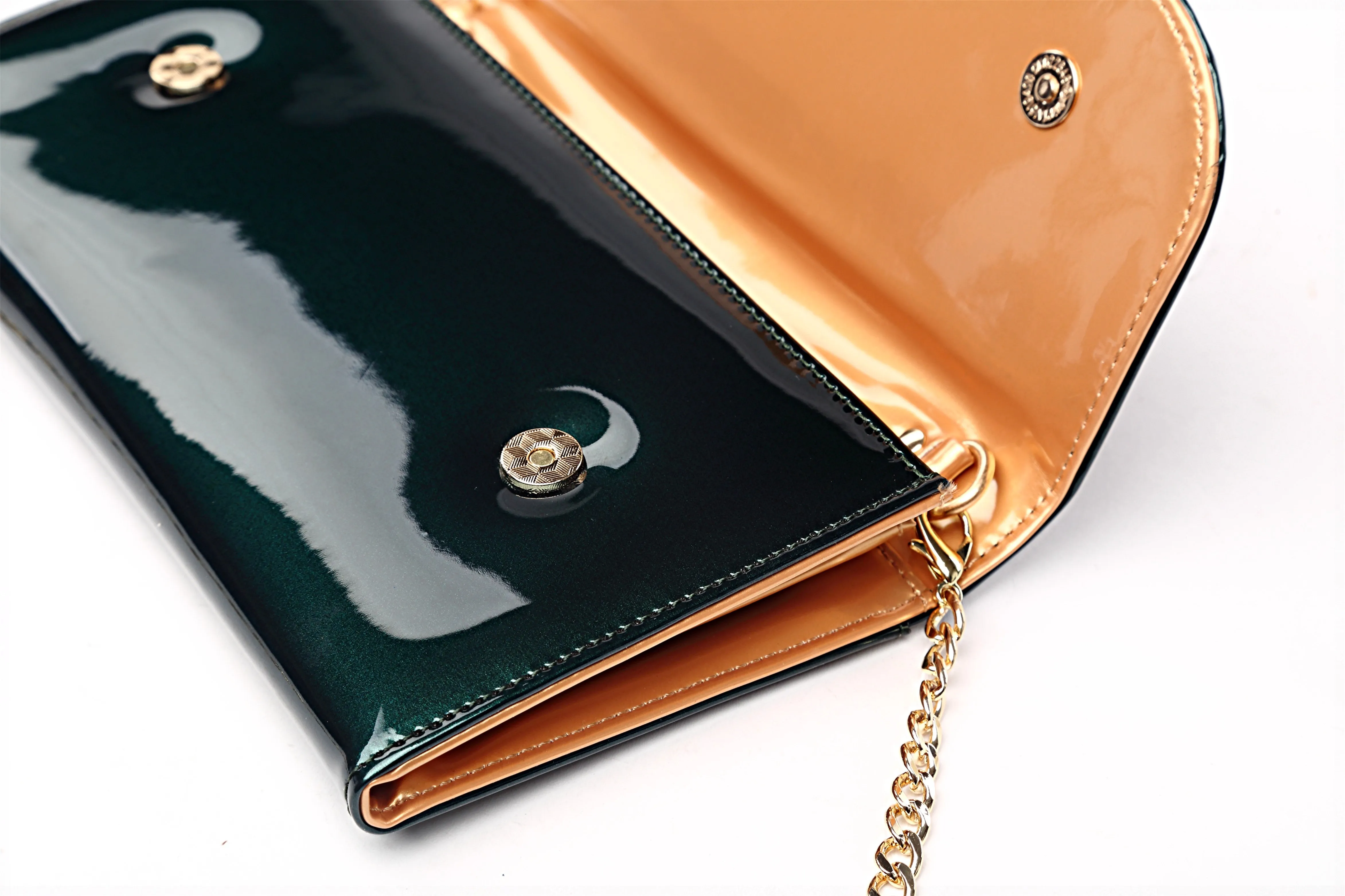 Brangio Sleek Chain Crossbody Clutch