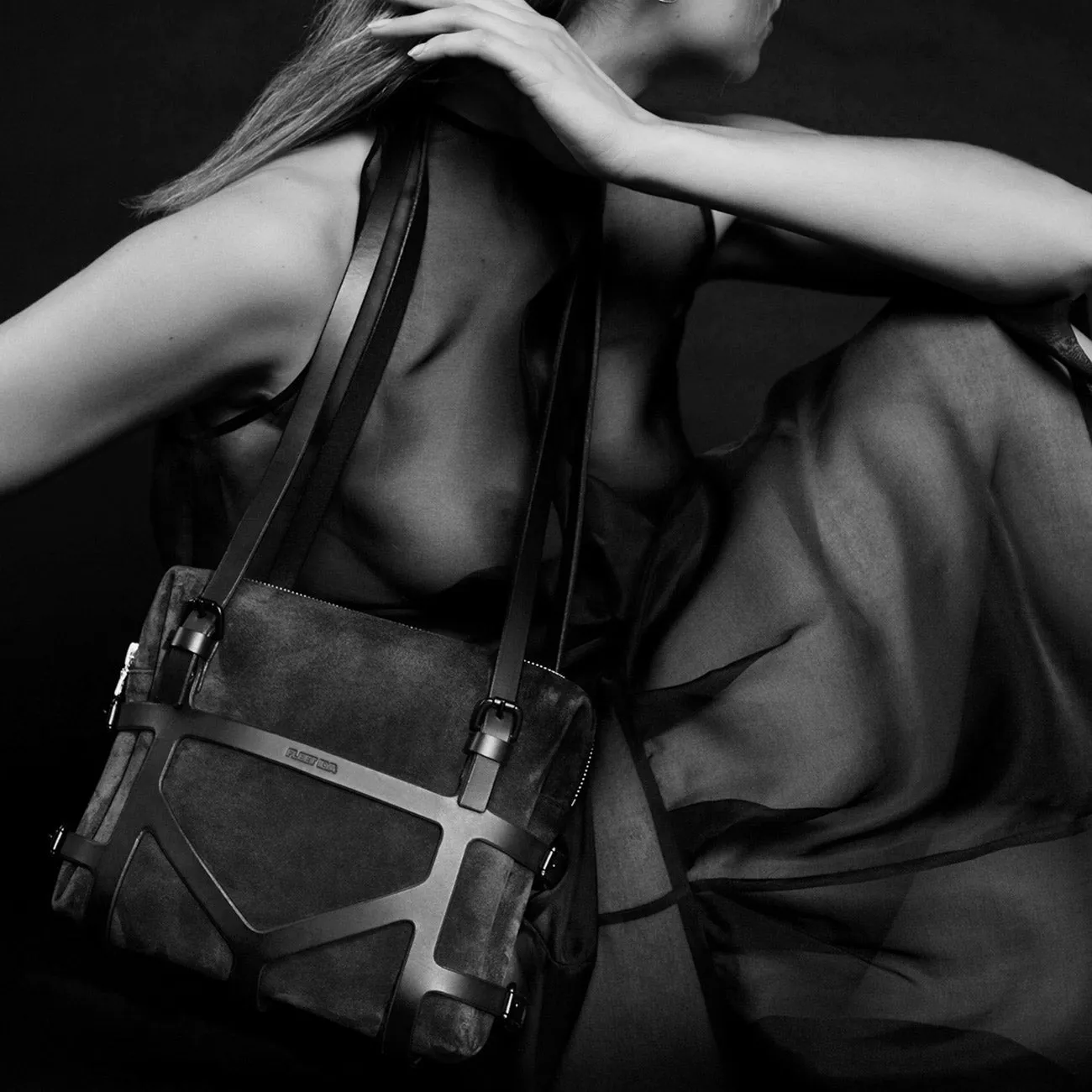 MEDIUM HARNESS BAG