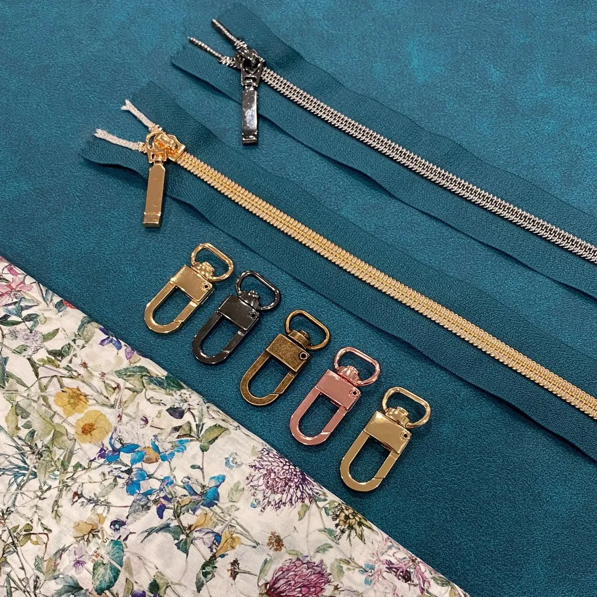 Swivel Snap Hooks:  1/2" (12mm) Wristlet/Strap Hook (2 Pack)