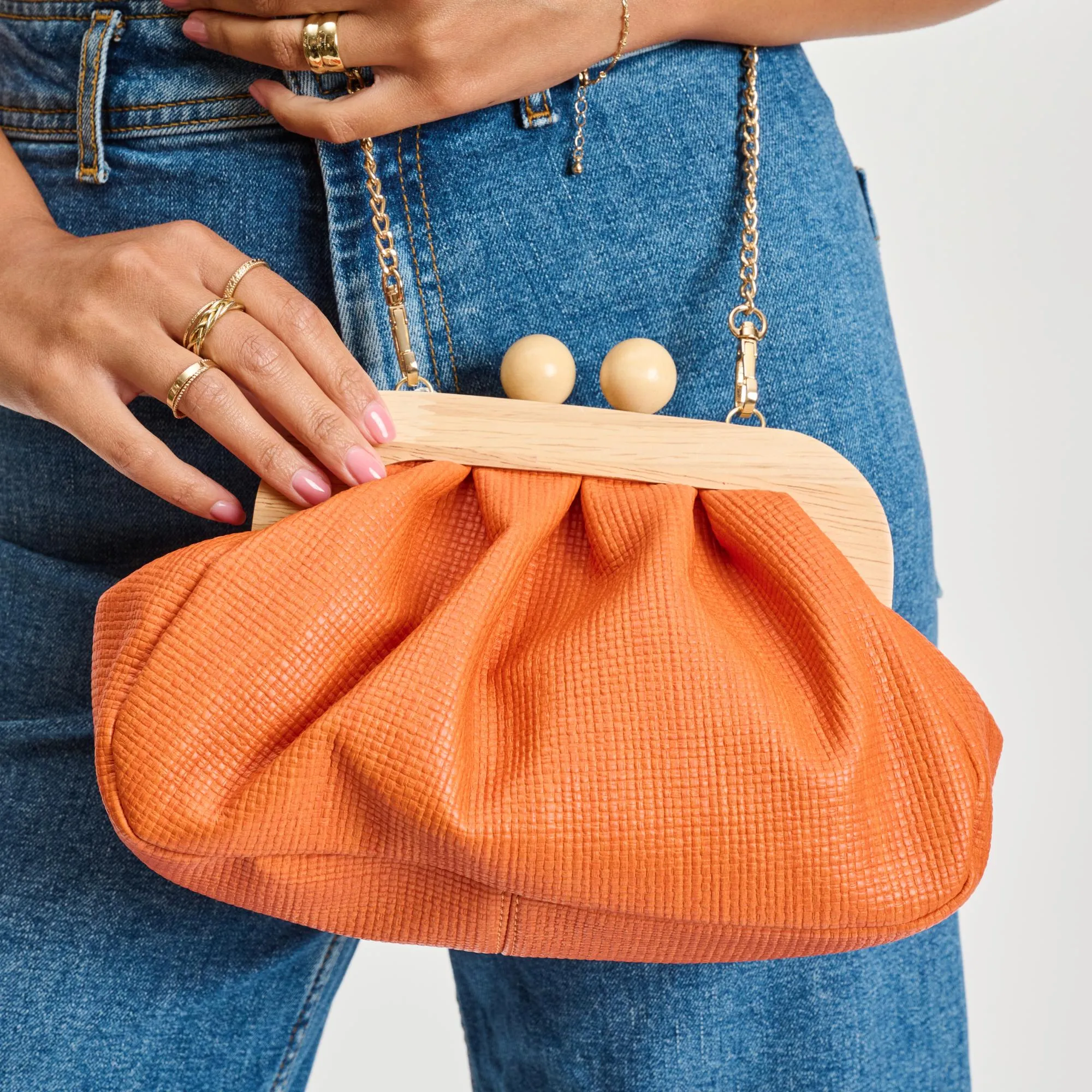 Vogueista Crossbody
